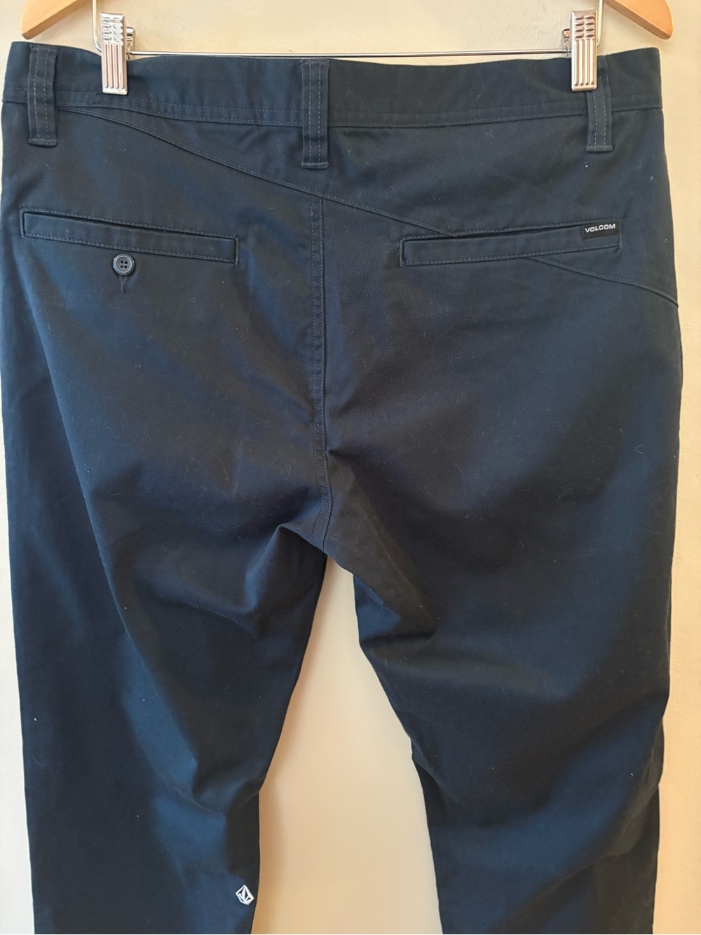 Volcom, Modern Stretch Navy Chino Pants, Men’s Sz 34.